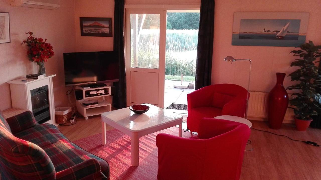 Het Boothuis Villa Sint Annaland Luaran gambar