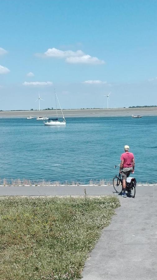Het Boothuis Villa Sint Annaland Luaran gambar