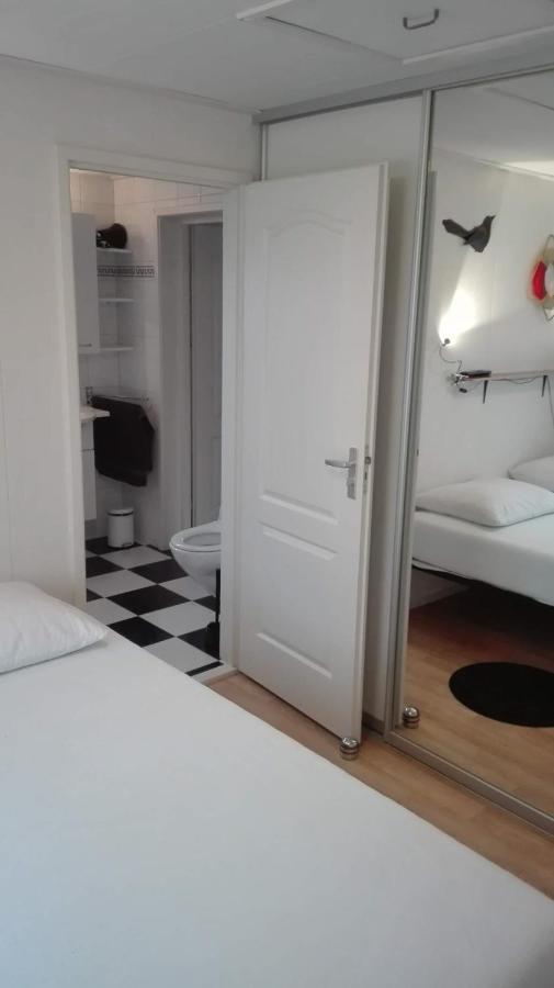 Het Boothuis Villa Sint Annaland Luaran gambar